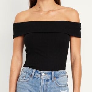 Old Navy Off-Shoulder Ribbed Top in black